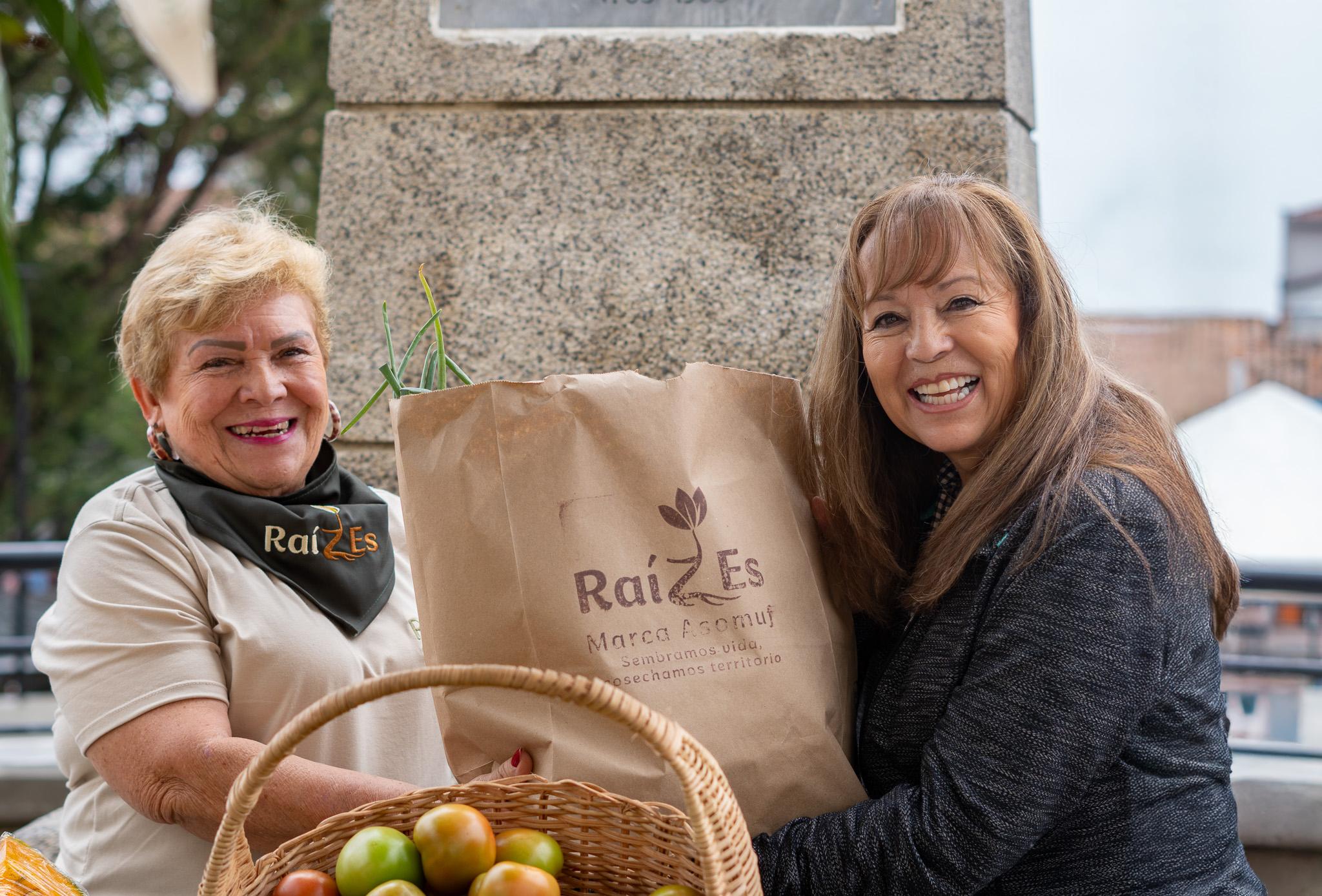 Canasta de productos orgánicos de Raíz Es cosechados en Fredonia