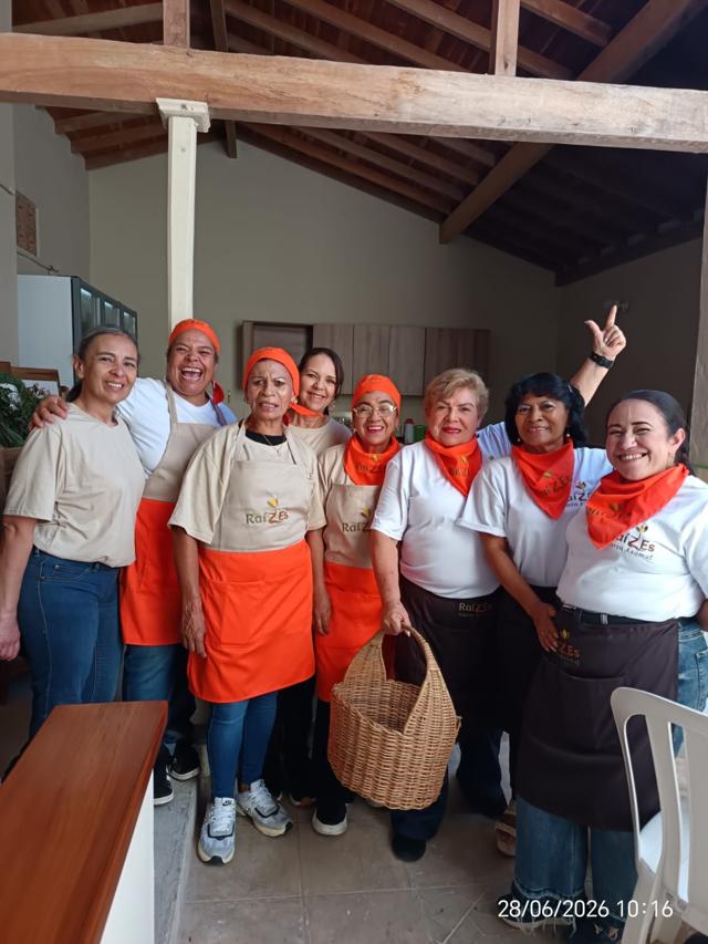 Canasta de productos orgánicos Raíz Es